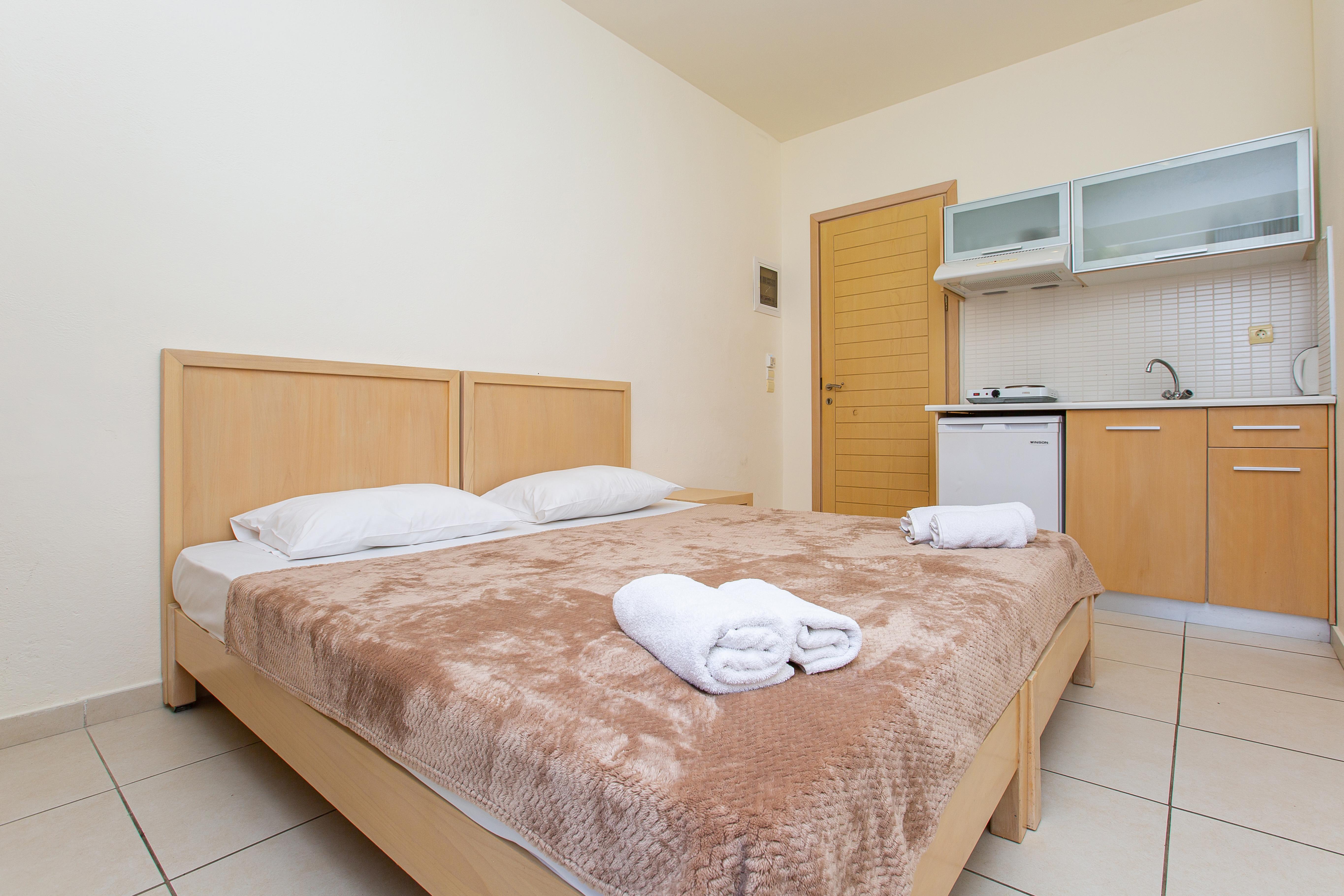 Hermes Hotel Malia Exterior foto