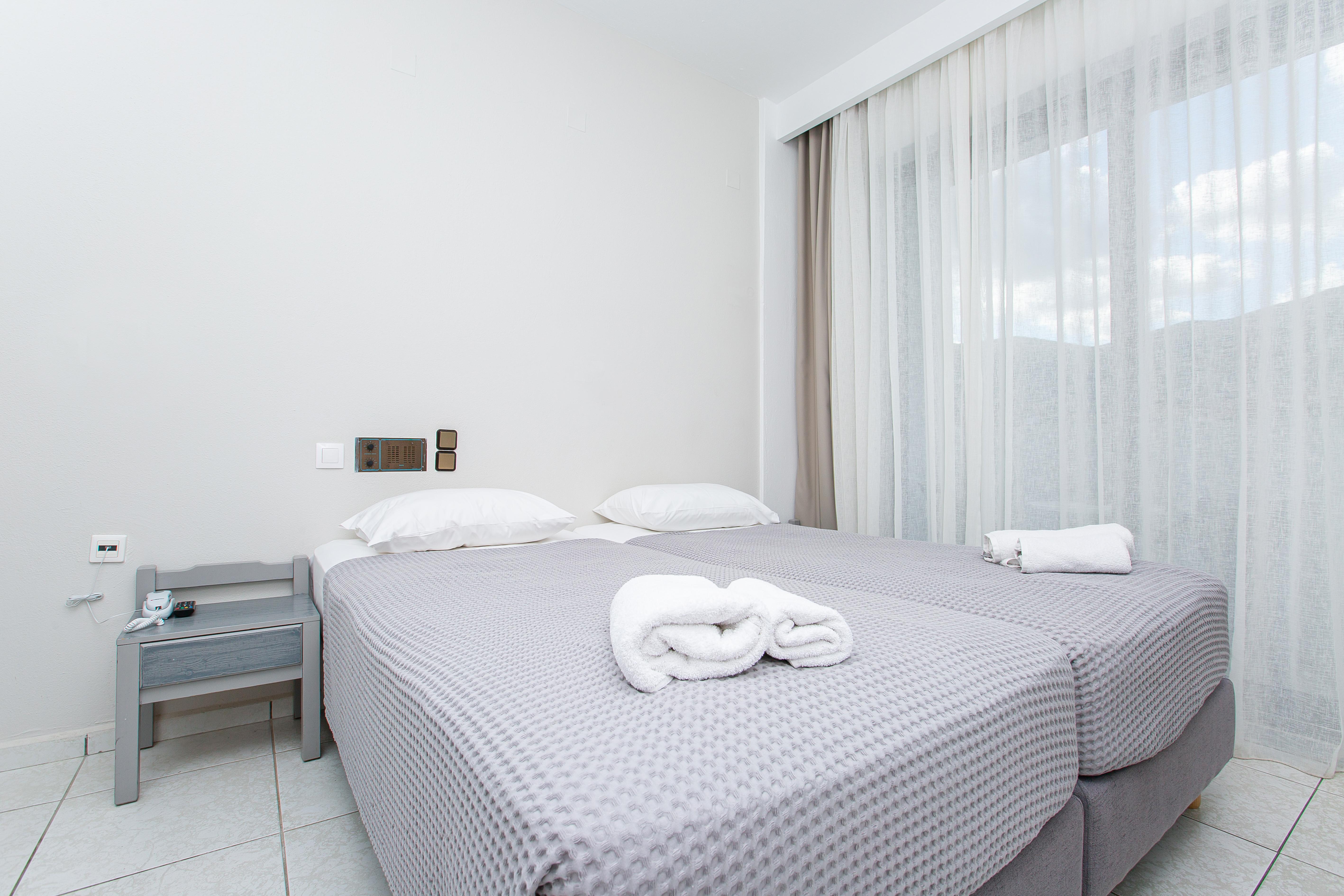 Hermes Hotel Malia Exterior foto